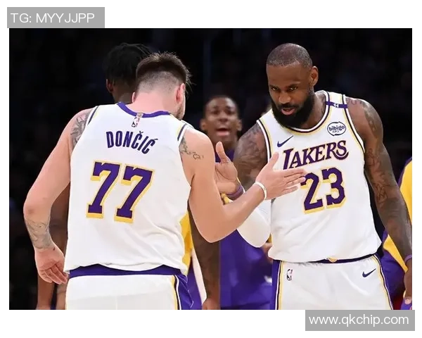 詹姆斯与凯尔特人对决精彩瞬间回顾与分析图解